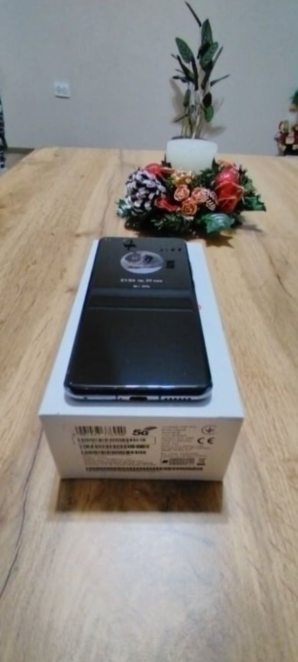 Huawei p40 pro Перфектен