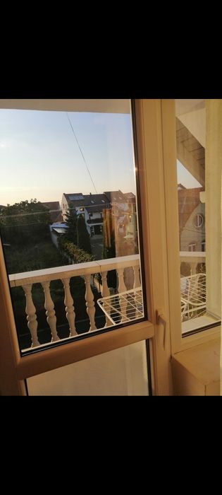 Inchiriez camera