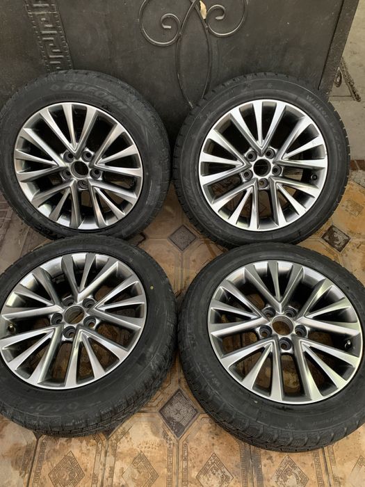 Диски оригинал от камри 55 тайота, лексус с зимними шинами обмен есть