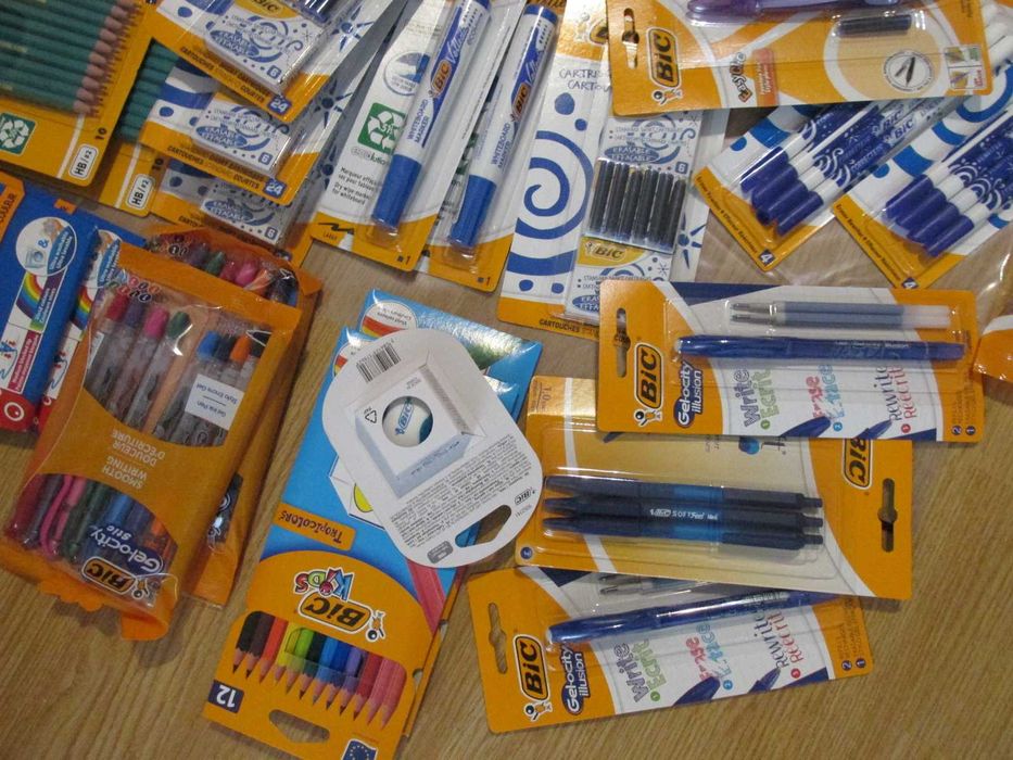 Bic  vinde toata gama   produse   -  pt  scoala   /   NOI