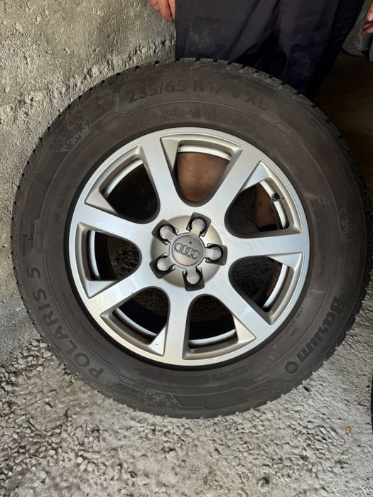 Vand sau schimb Jante R17 de Audi Q5 plus cauciucuri