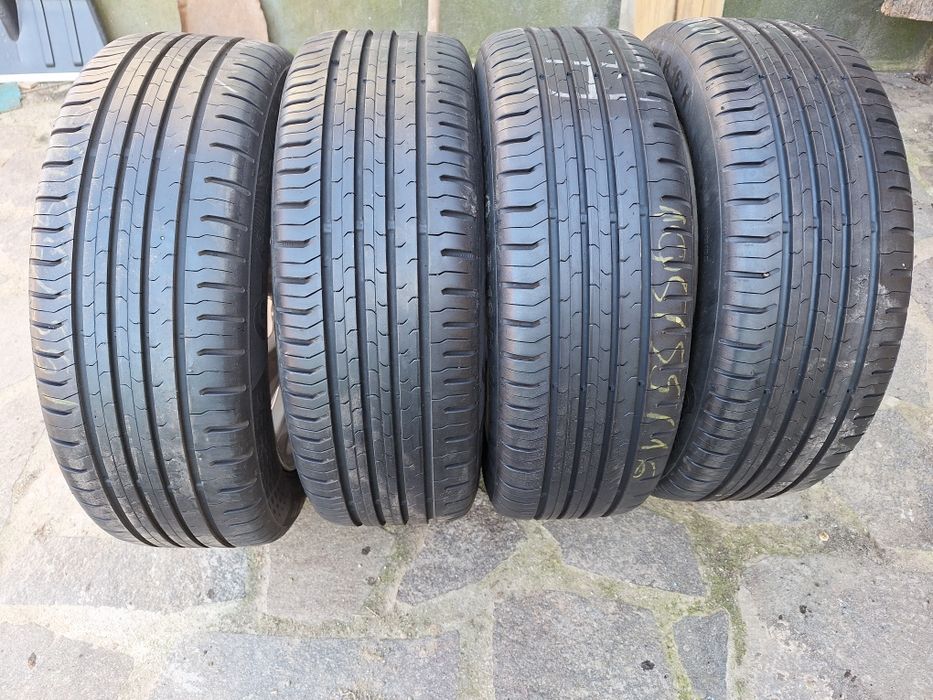 Roti Mercedez cu cauciucuri aproape noi