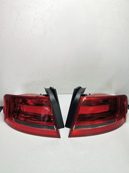 Stop Audi A4 B8 berlina tripla aripa stanga dreapta lampa dezmembrez