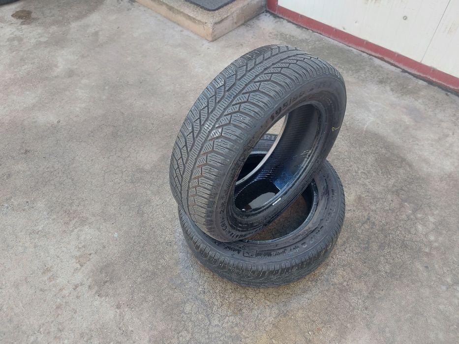 100 lei bucata! Doua anvelope M+S/IARNA 195 60 15 Semperit