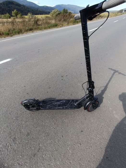 Trotineta electrica in stare foarte buna