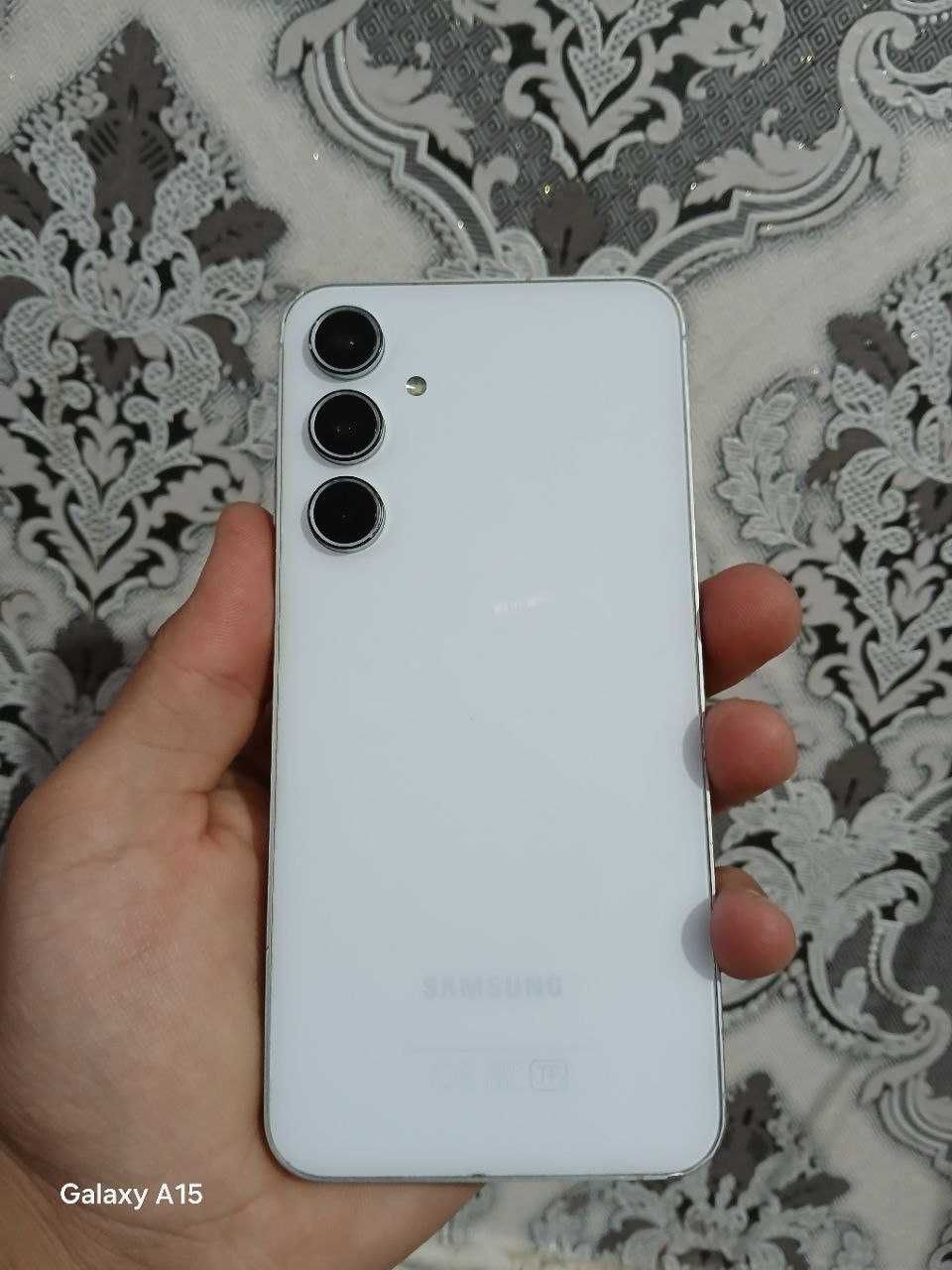 Samsung A55  8/256 gb