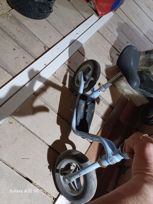 Vând Trotineta si bicicleta F. Pedale Puky