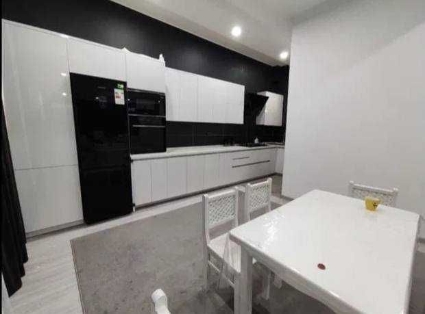 ул.Нукус (Катта Мирабад) | Айбек 11-комнат 9-соток 620 м2 [ДМ-005]