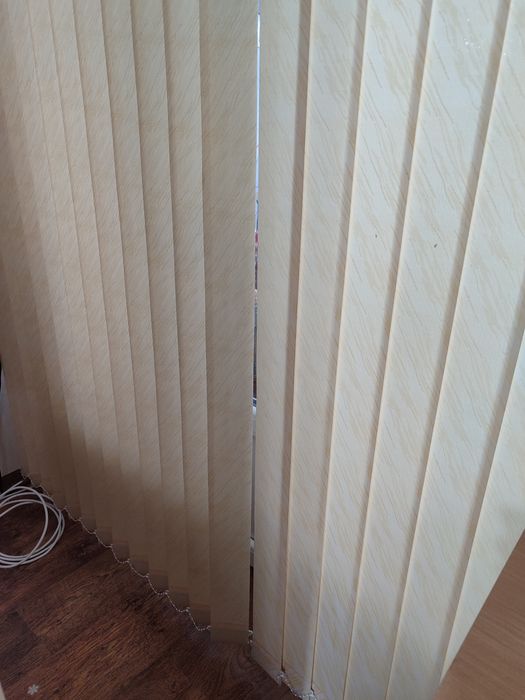 Текстилни вертикални щори