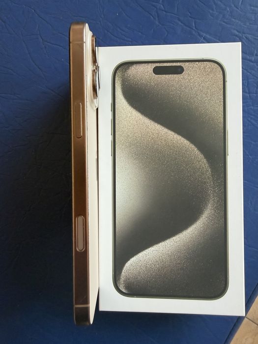 Apple iPhone16 Pro Max, Перфектен