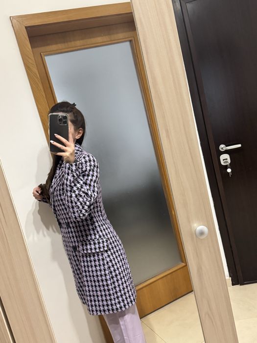 Сако-палто от Stradivarius, размер XS.