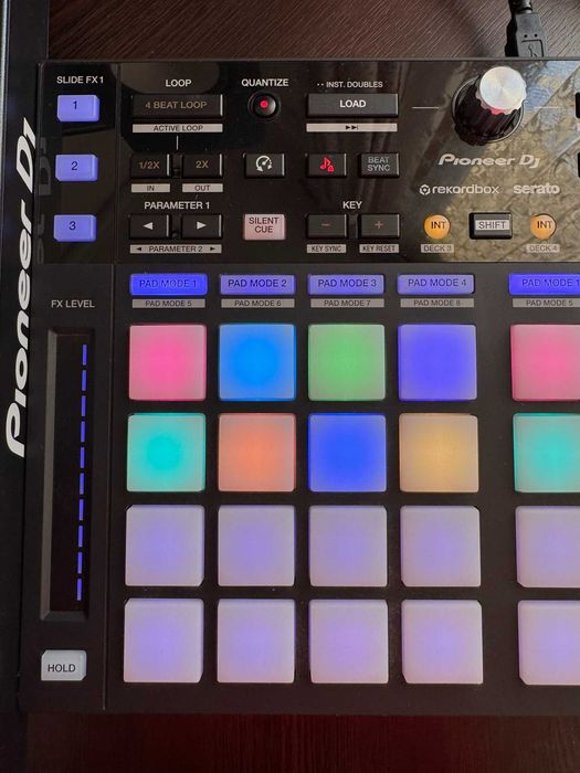 Pioneer DDJ 1000 + Pioneer DDJ XP 2