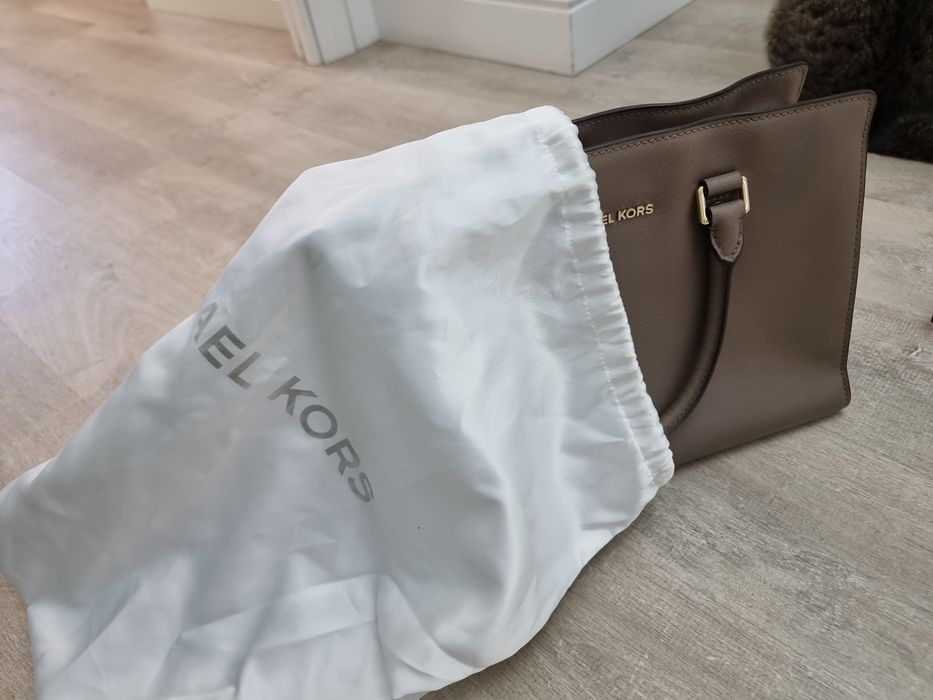 Сумочка Michael kors