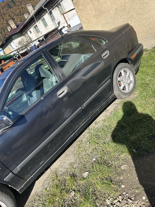 Masina Volvo ES 40 1998