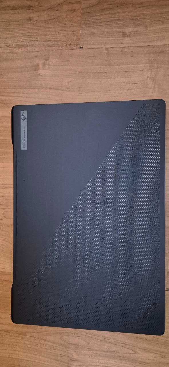 ASUS ROG Zephyrus M16 GU603ZW RTX 3070 Ti