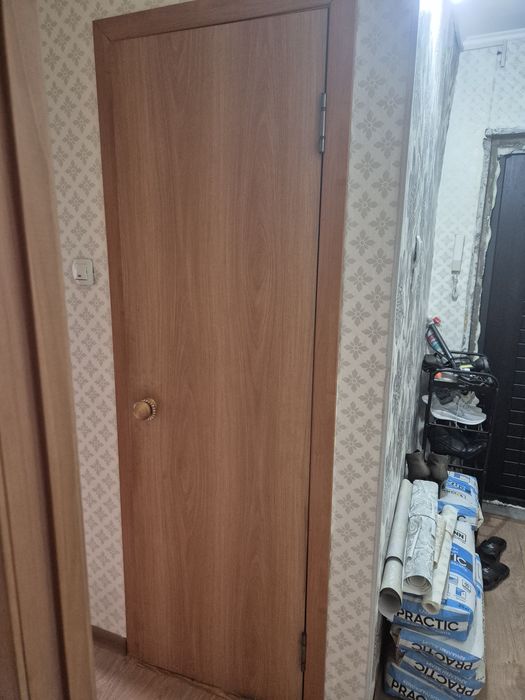 Продаю межкомнатные двери