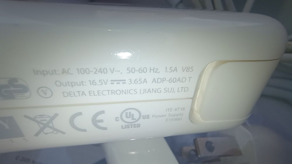 Incarcator original Apple A1344 Magsafe 60w cu toate accesoriile