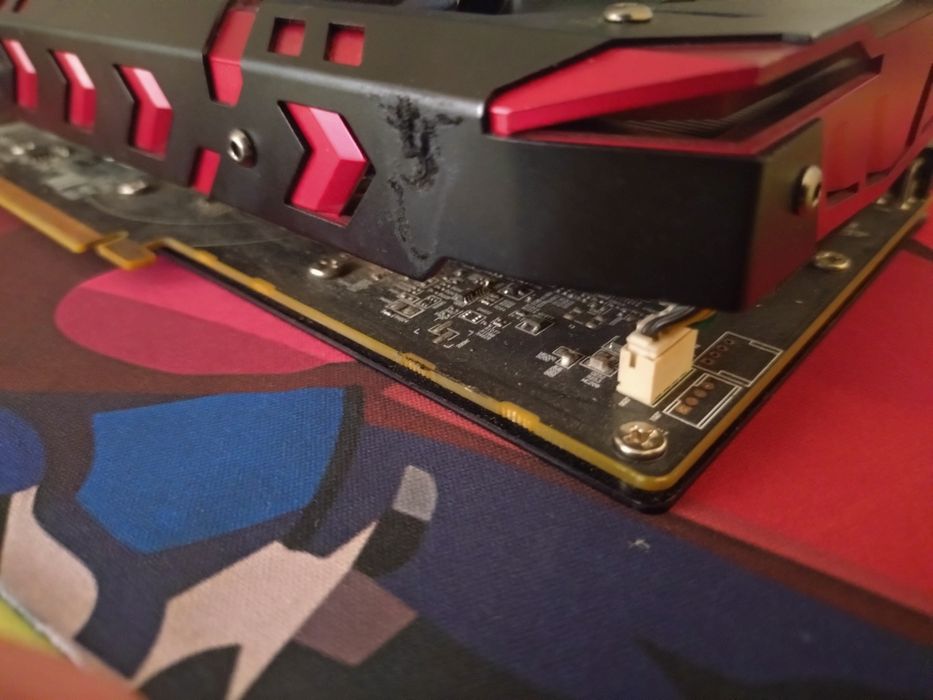 PowerColor RX 580 8gb Red devil - без маѝнинг, отлично състояние!!!