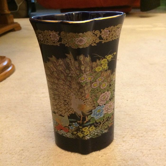 Portelan kobalt Golden Love Peacock japonia marcat bibelou bibelouri
