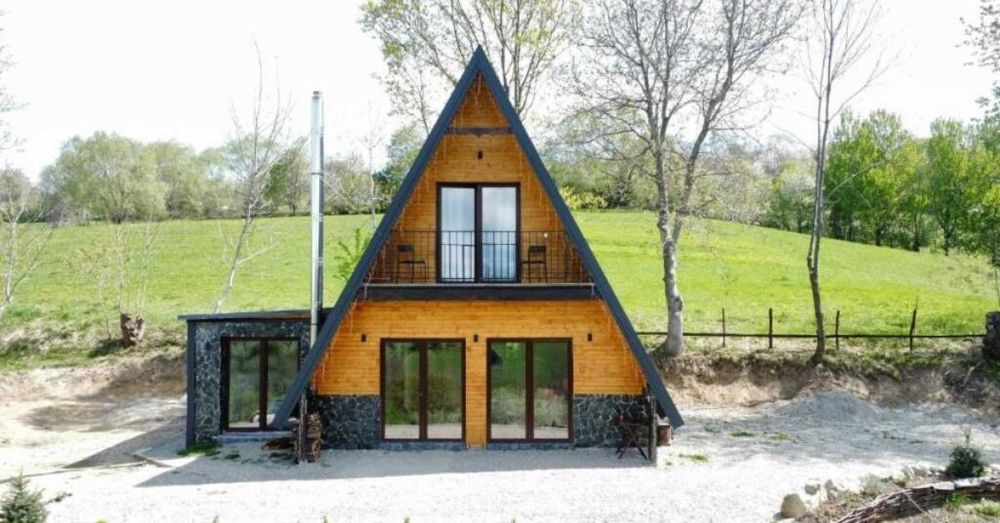 Cabane stil-afrem si case la gata