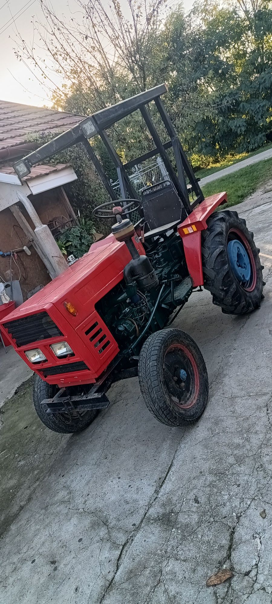 Vand tractoras ,tractor