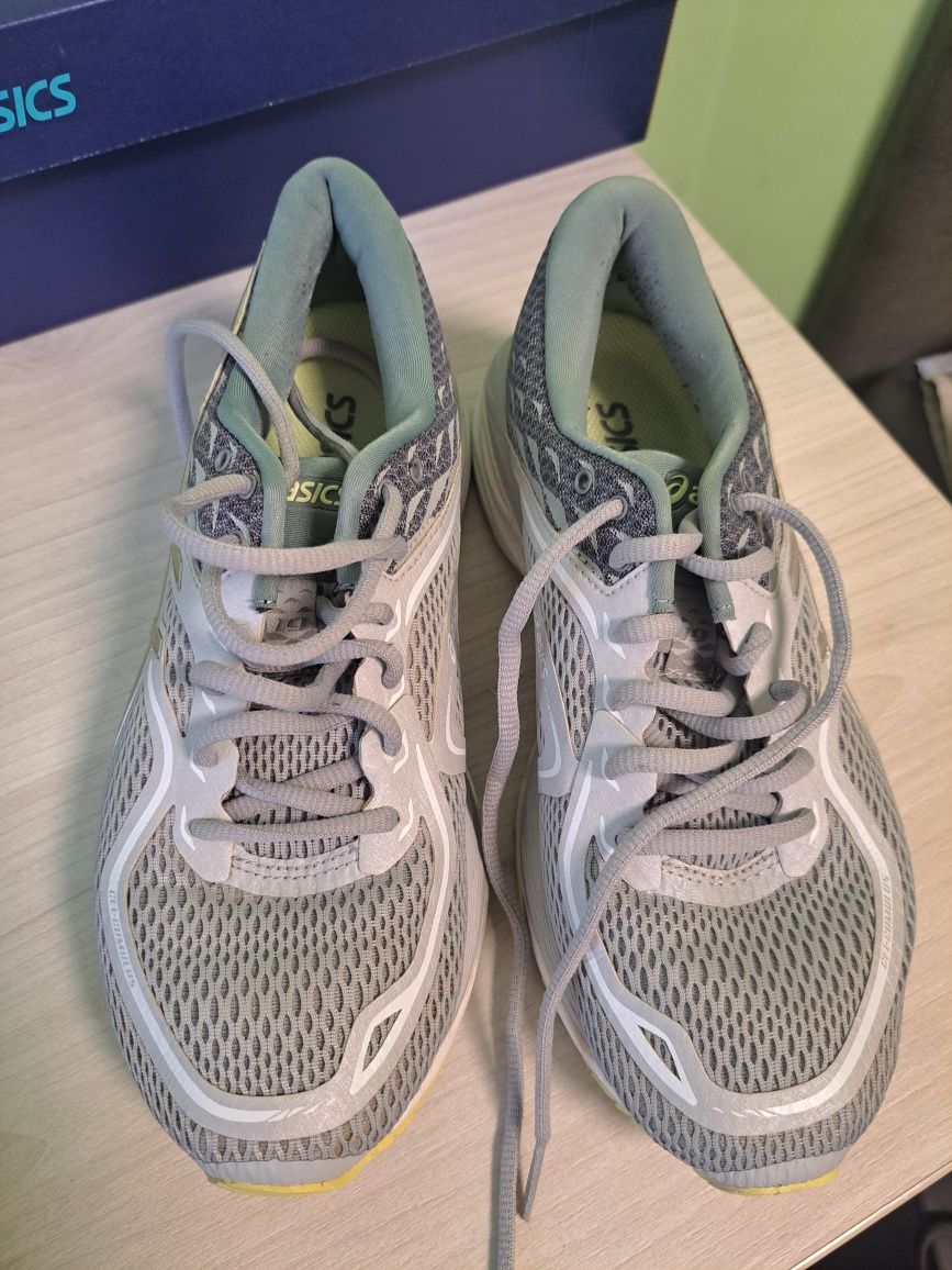 Маратонки за бягане Asics 38 номер