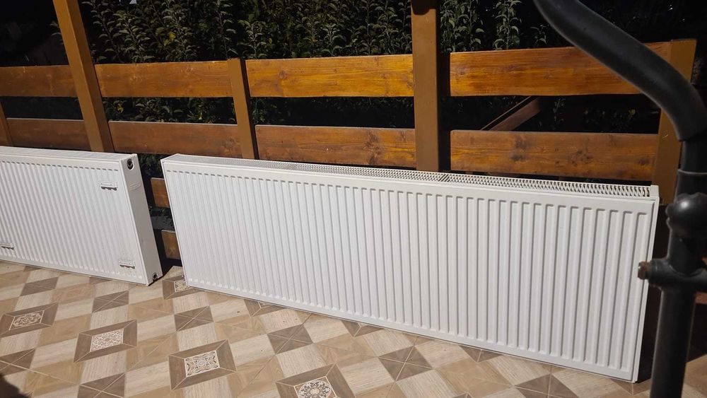 Vand doua calorifere otel 1800x600x11 in stare buna!