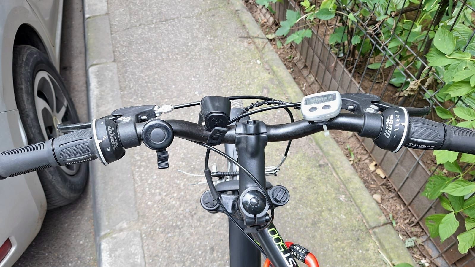 Vand Bicicleta adolescenți roti pe 24 de la decatlon