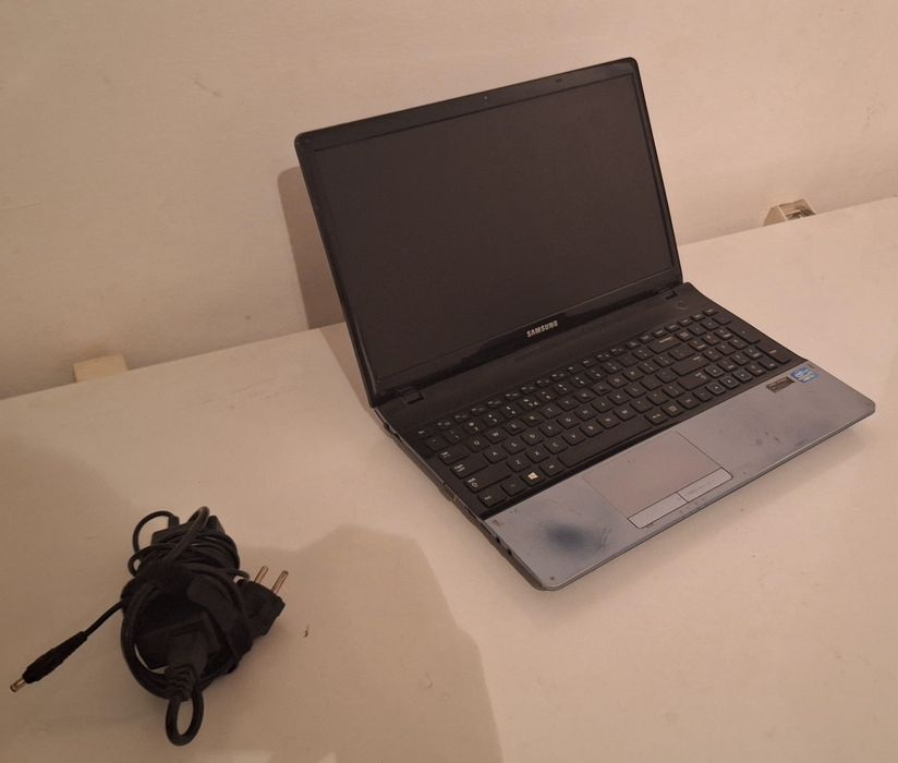 Vand Laptop Samsung