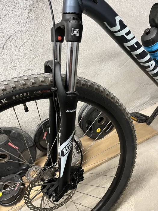 Вилка SR Suntour XCE 29 инча колело,стержен 1 1/8 прав