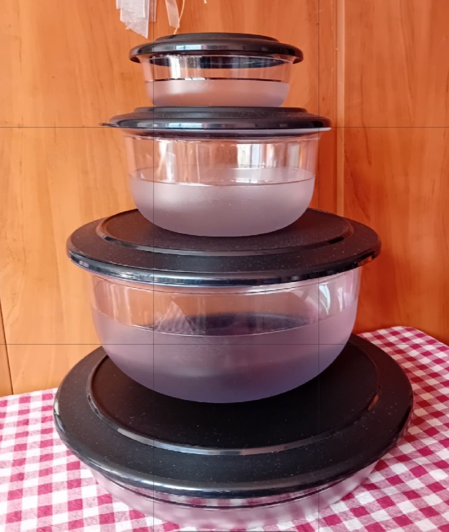 Последни бройки Tupperware