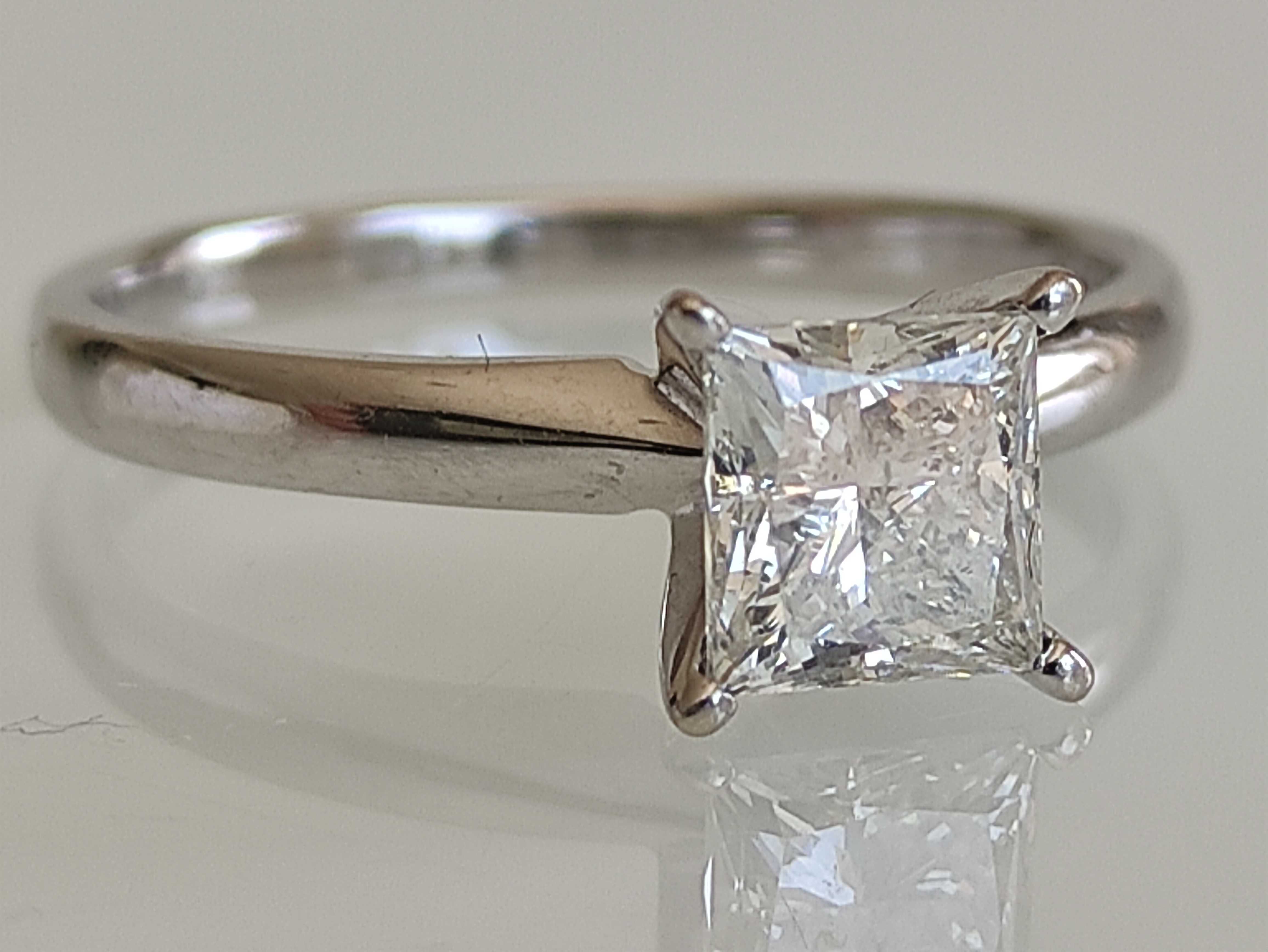 Inel aur 14k cu diamant 0.98ct princess