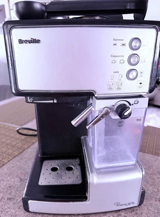 Expressor Breville PrimaLatte 15 bar