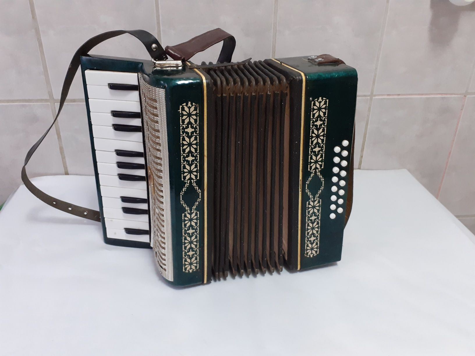 Acordeon Copii Razno USSR in stare buna