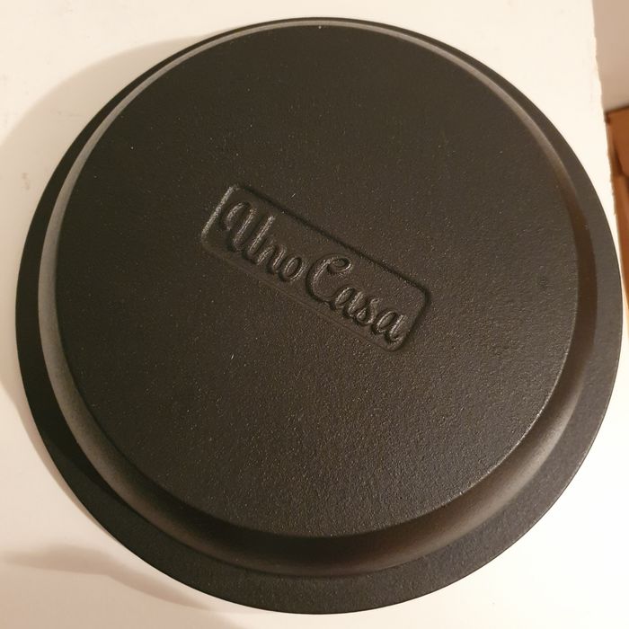 Vas tajine marocan, oala din fonta, capac conic din ceramica