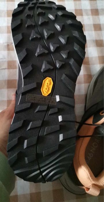 46 NORD - оригинал мъжки обувки