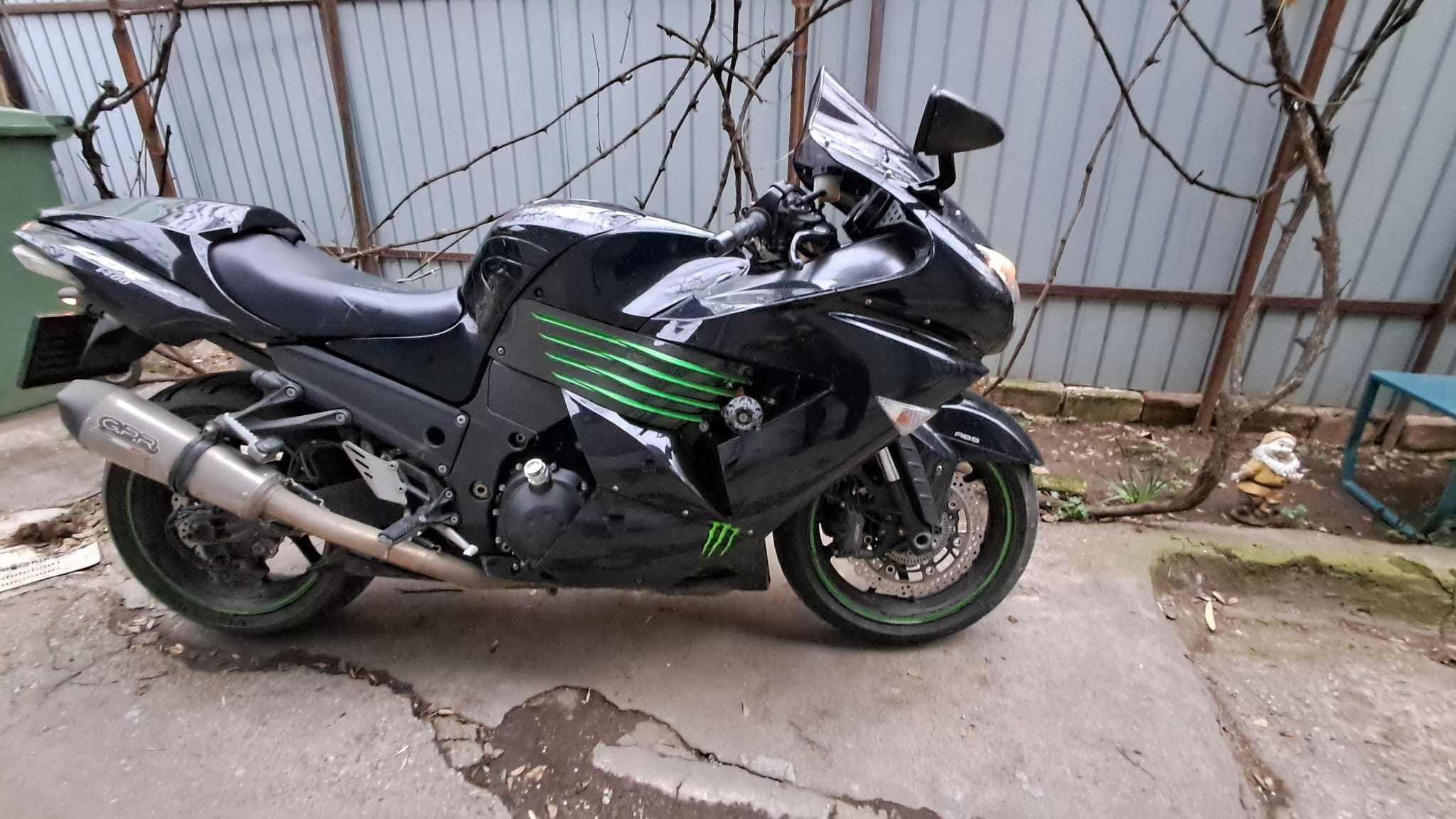 Kawasaki ZZR 1400 2011