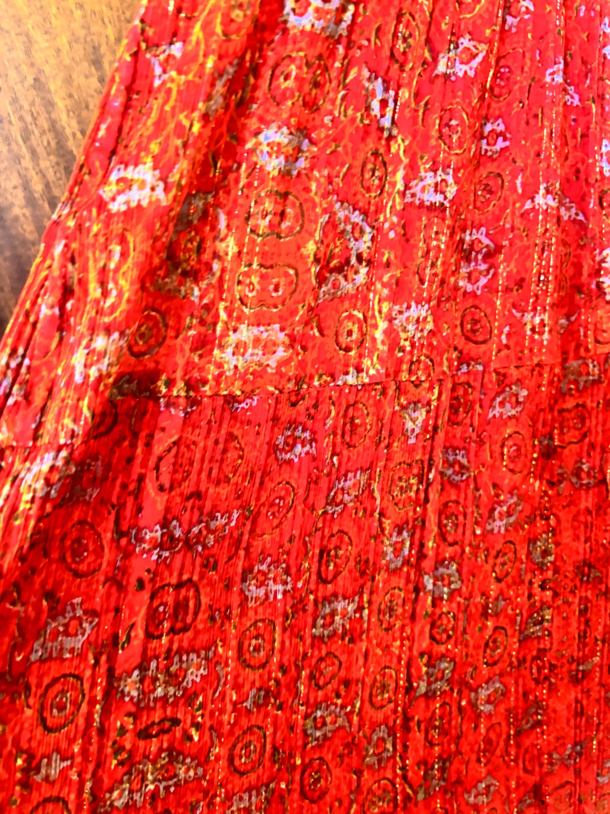 Рокля Desigual с метална нишка