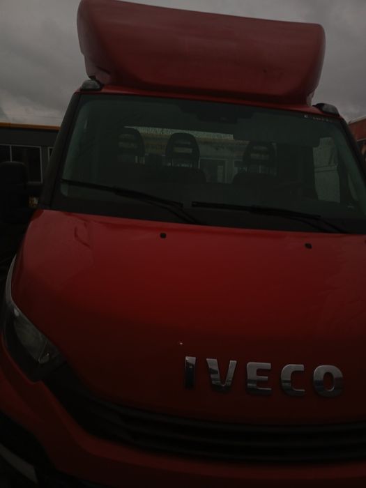 Paravant iveco daily 2018