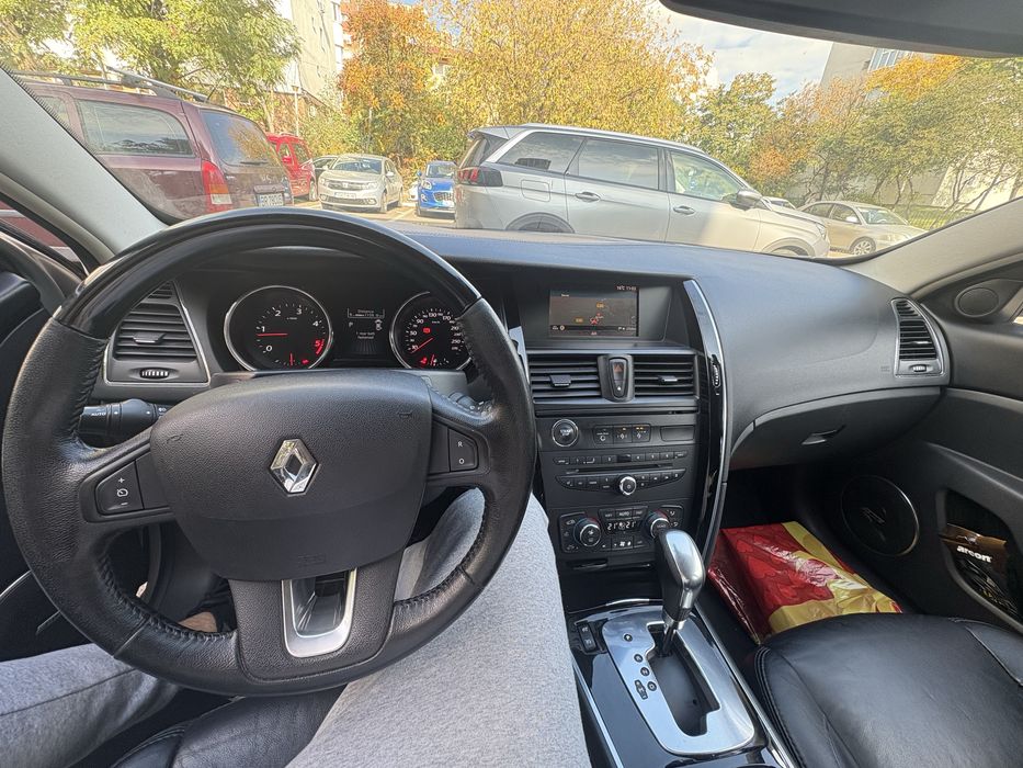 Renault Latitude