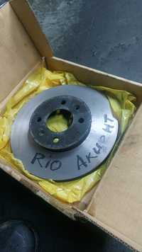 Тормозные диски в хорошем состоянии Киа Рио Kia Rio