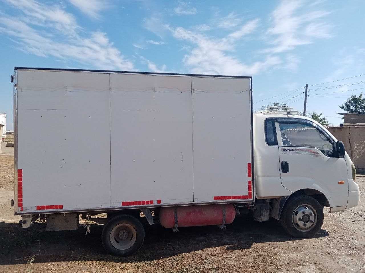 KIA BONGO 2012-yil