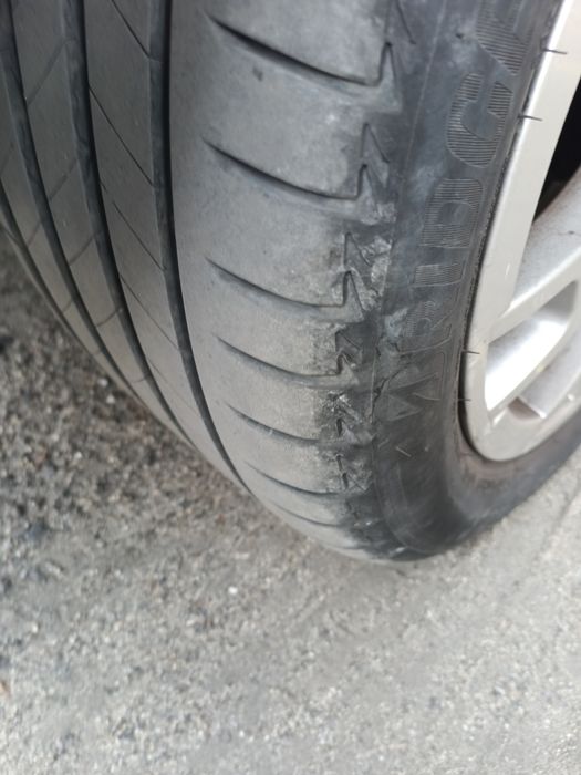 Продавам  джанти с летни гуми спорт пакет 19 " GLK/GLA и за други от G