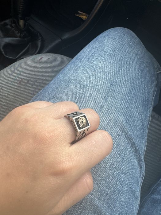 Перстень БУ продам не дорого