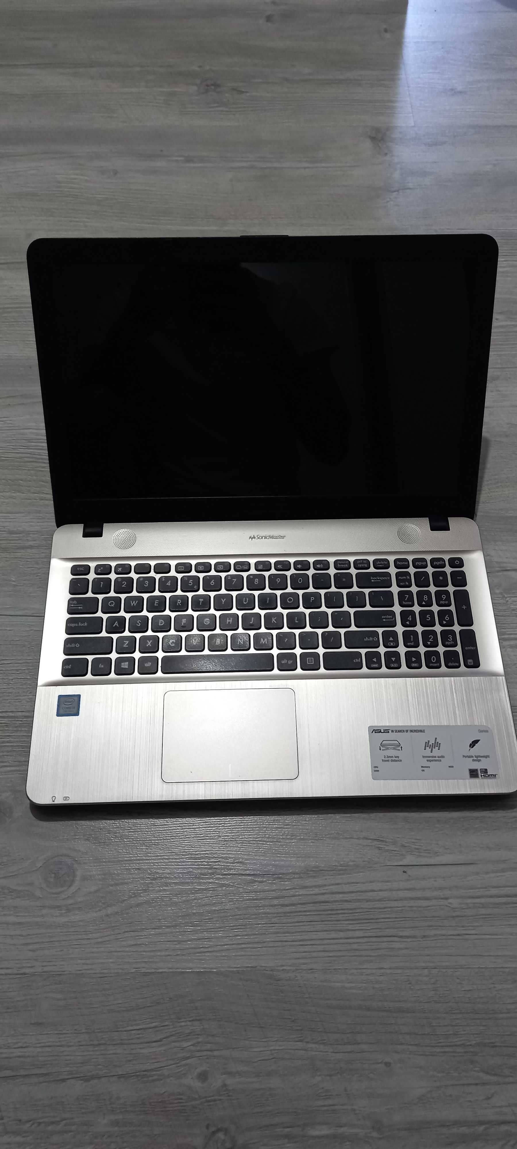 Laptop ASUS, procesor Intel® Core™ i3-7100U 2.40 GHz, 15.6", 4GB, 1TB