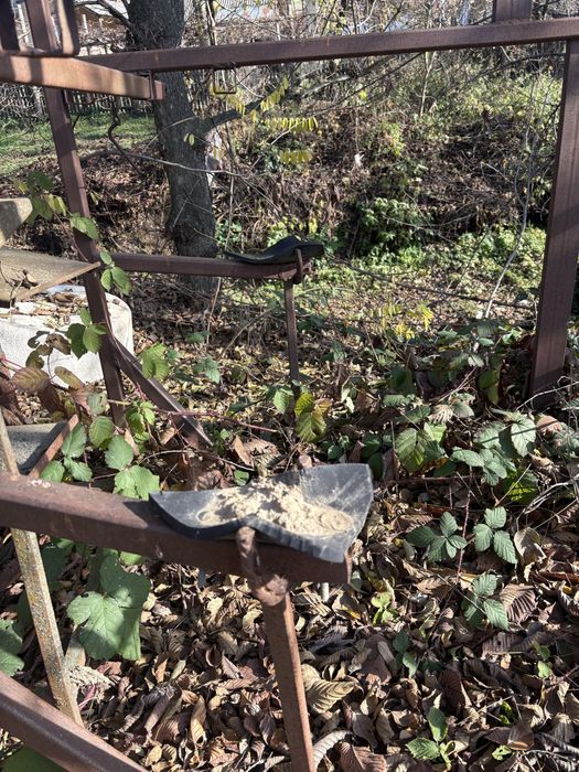 Vand razboi pentru caii