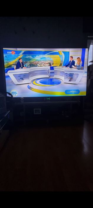 Тв.-Самсунг  85" Цена  2000лв.