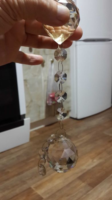 Хрустальные бусы "Шар" от люстры целый мешок в отличном состоянии