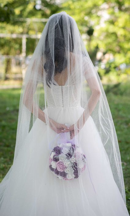 Voal cu sclipici pentru mirese