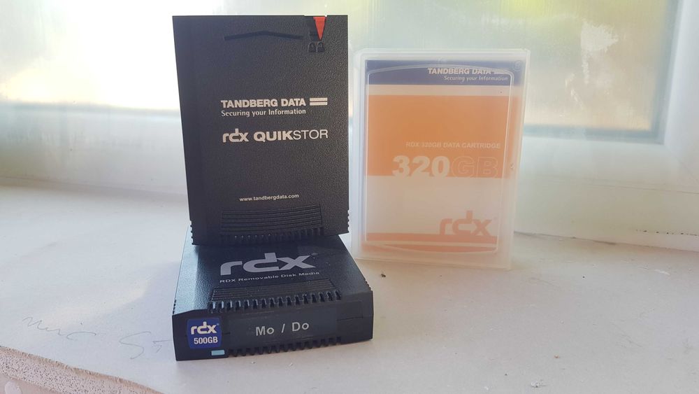 HDD Tandberg Data RDX QuikStor Removable Disk Cartridge 500 gb